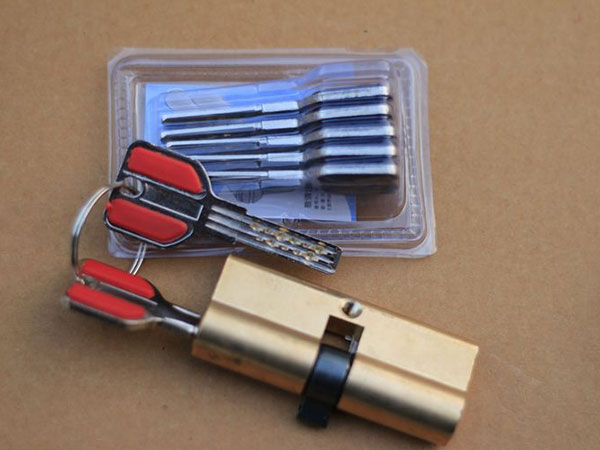 洞头24小时上门开锁公司